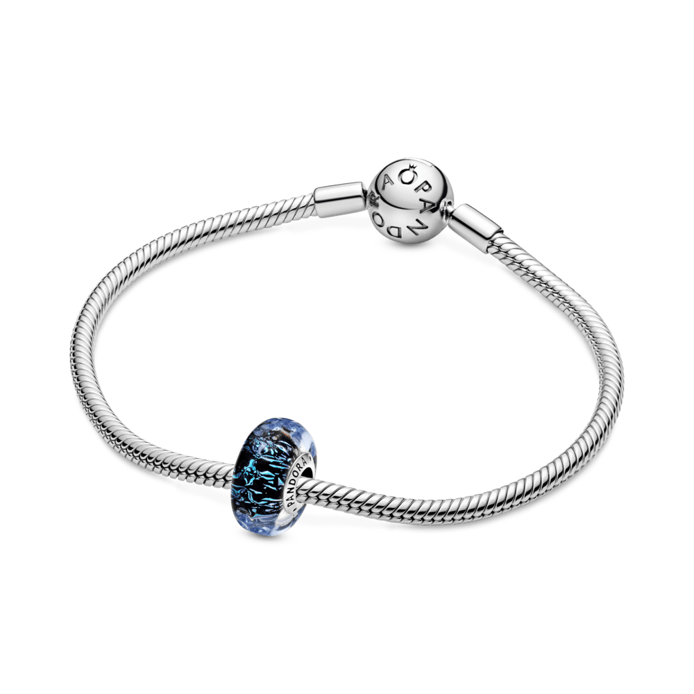 Laineline tumesinisest Murano klaasist ookeani amulett