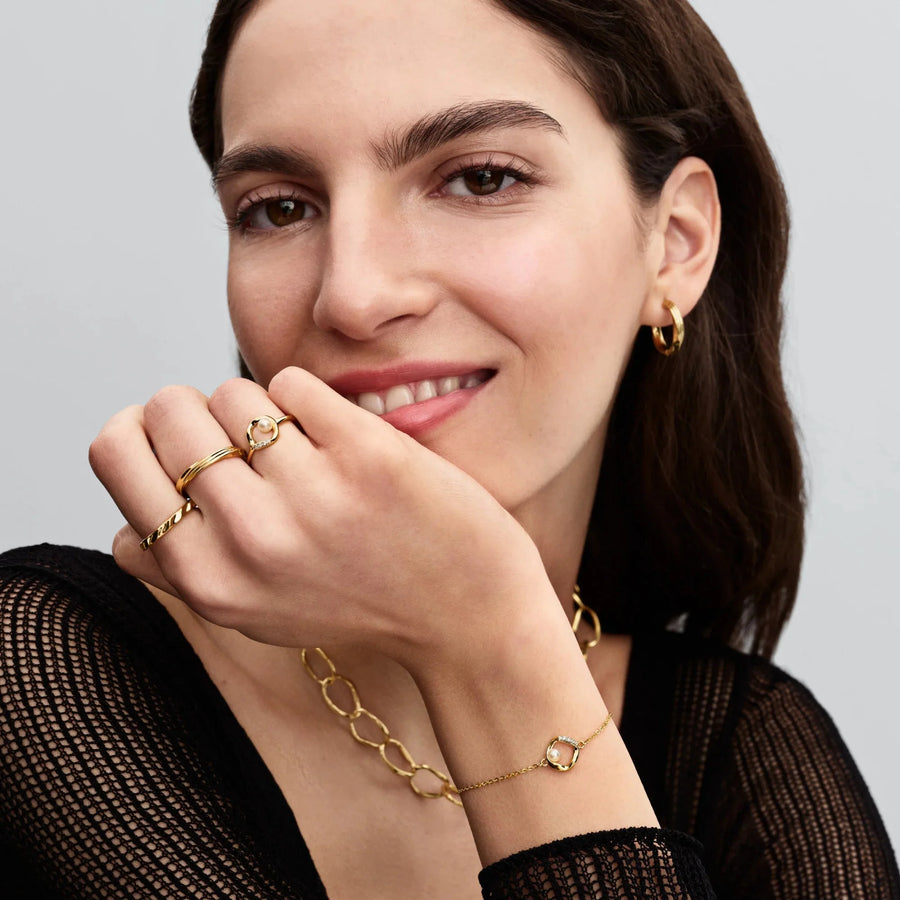 Banguotos tekstūros lankelio žiedas - Pandora Lietuva