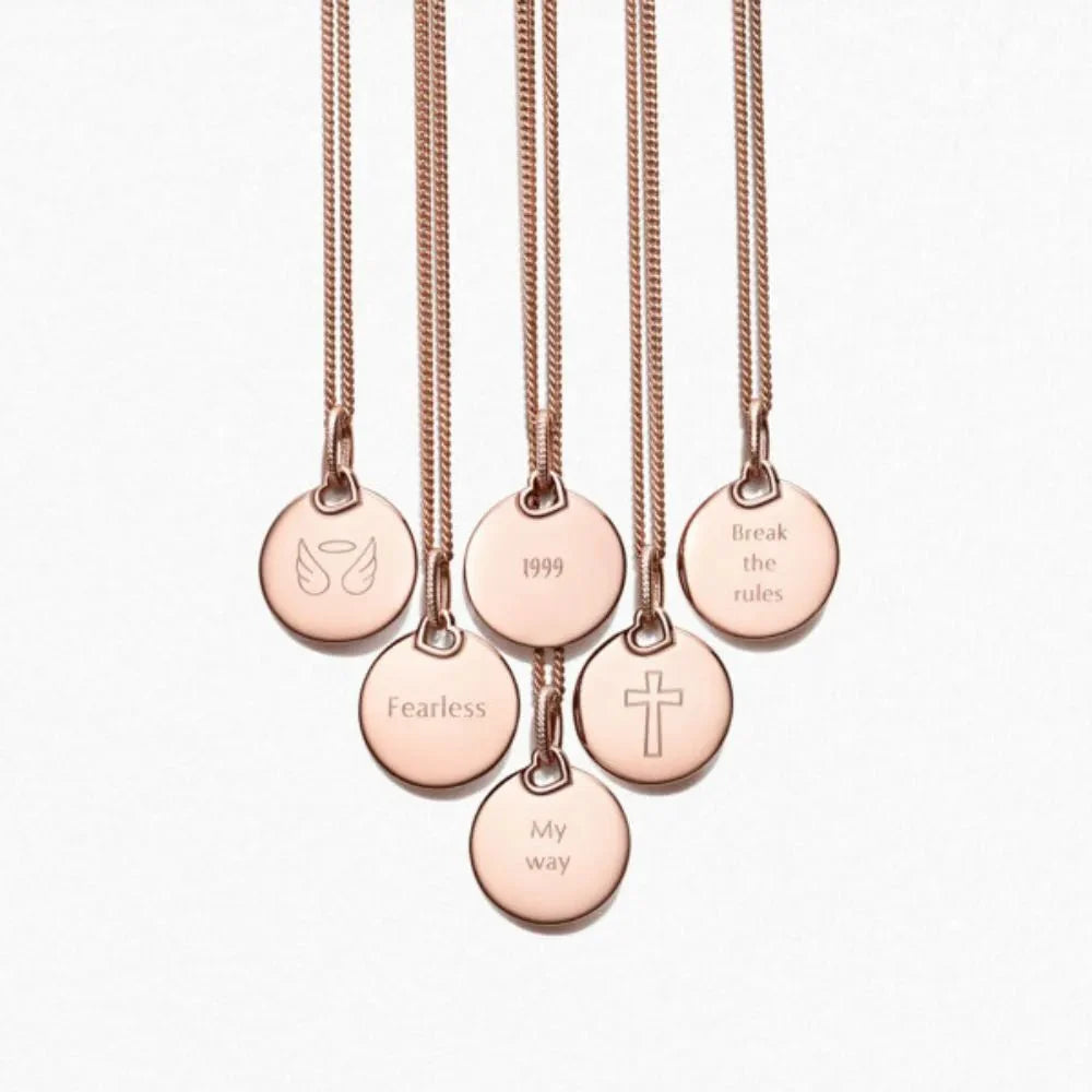 Graviruojamas apvalus pakabukas - Pandora Lietuva