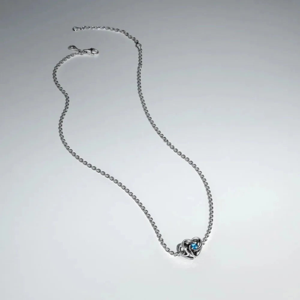 Karoliukas „Persipynusi širdis ir akmenėliai“ - Pandora Lietuva