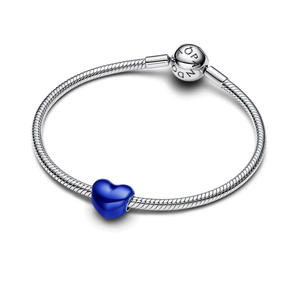 Metalinio spindesio karoliukas „Mėlyna širdis“ - Pandora Lietuva