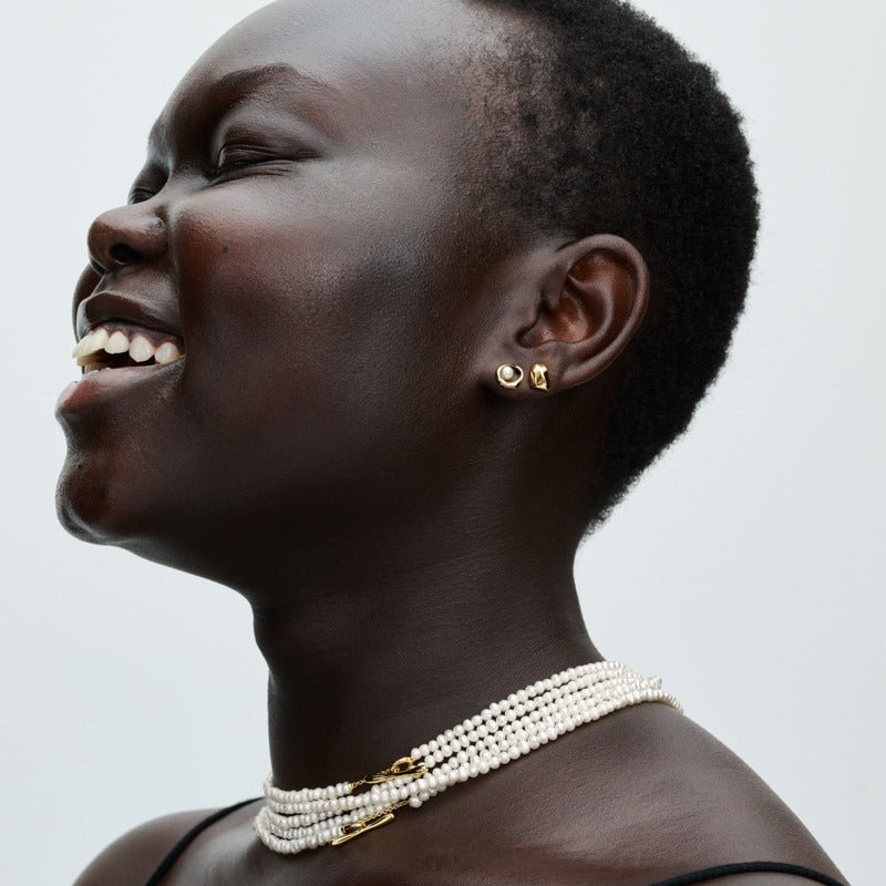 Organiškos formos ovalūs auskarai su apdorotais, dirbtiniu būdu išaugintais gėlavandeniais perlais - Pandora Lietuva