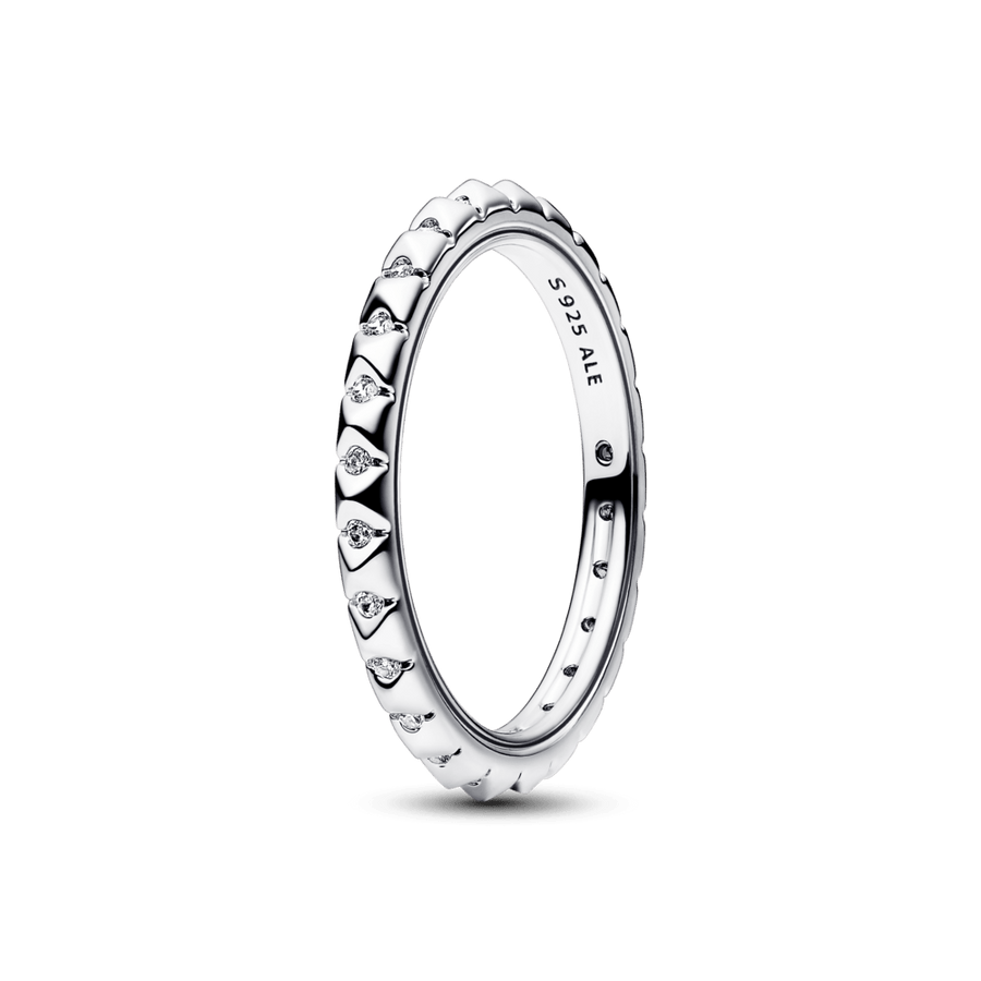 Pandora ME püramiidide ring