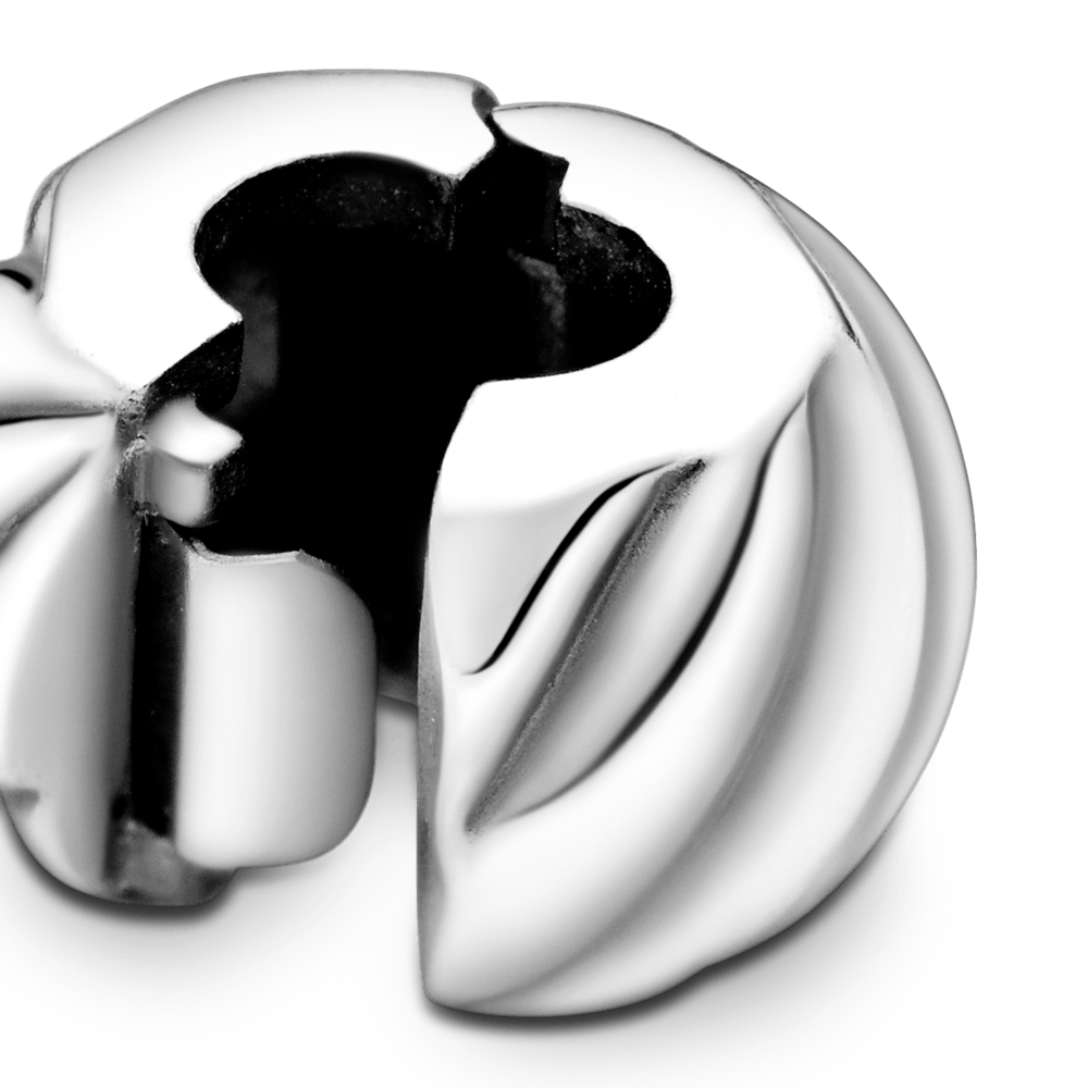 Plunksnuotas - Pandora Lietuva