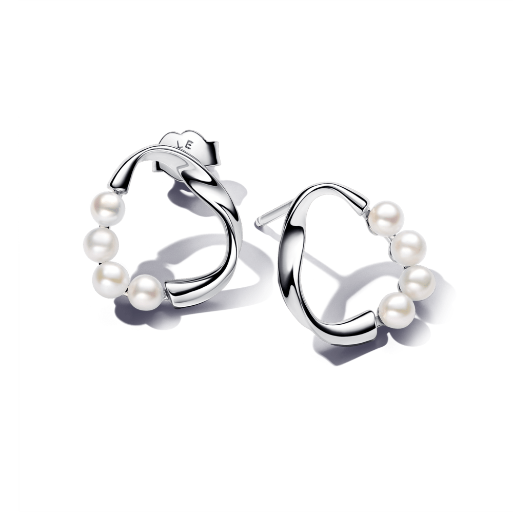 Sidabrinio vėrinio su organiškos formos pakabuku, puoštu „Pavé“ akutėmis ir apdorotu, dirbtiniu būdu išaugintu gėlavandeniu perlu ir auskarų dovanų rinkinys - Pandora Lietuva