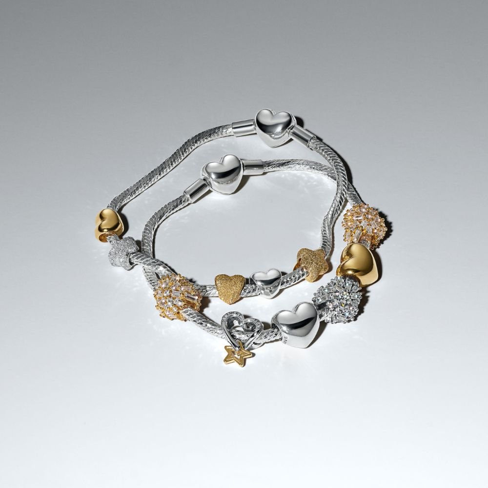 Spindintis karoliukas „Širdis“ - Pandora Lietuva