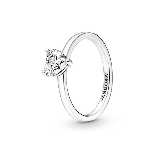 Spindintis žiedas su širdele - Pandora LT