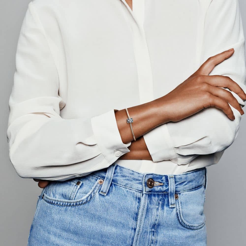 Vidurnakčio mėlynumo žėrintis karoliukas - Pandora Lietuva