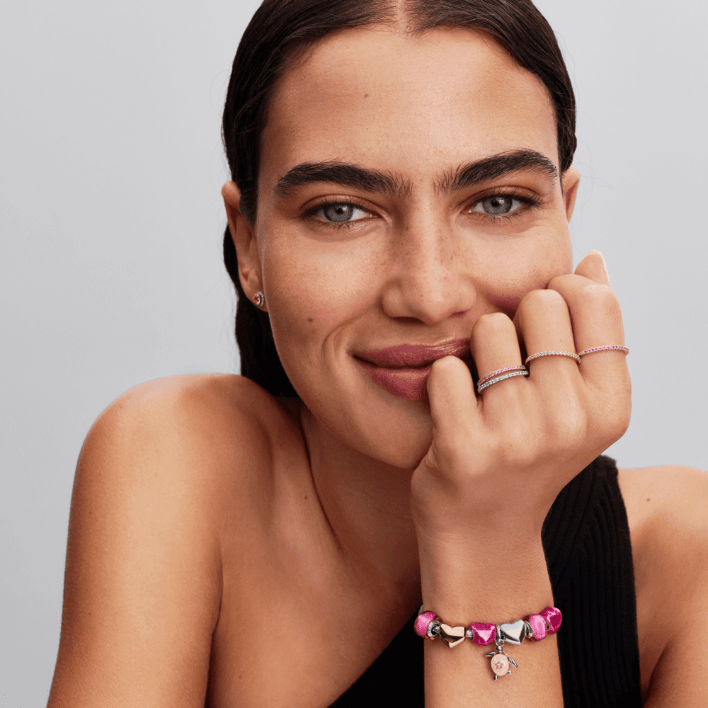 2026 m. kabantis karoliukas su laboratorijoje išaugintu deimantu „Rožinis jūrinis vėžlys“ - Pandora Lietuva