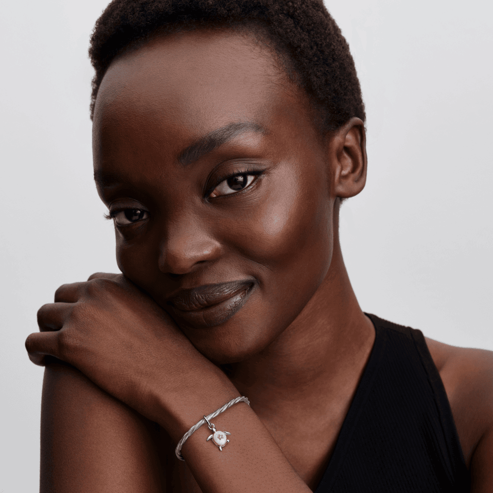 2026 m. kabantis karoliukas su laboratorijoje išaugintu deimantu „Rožinis jūrinis vėžlys“ - Pandora Lietuva