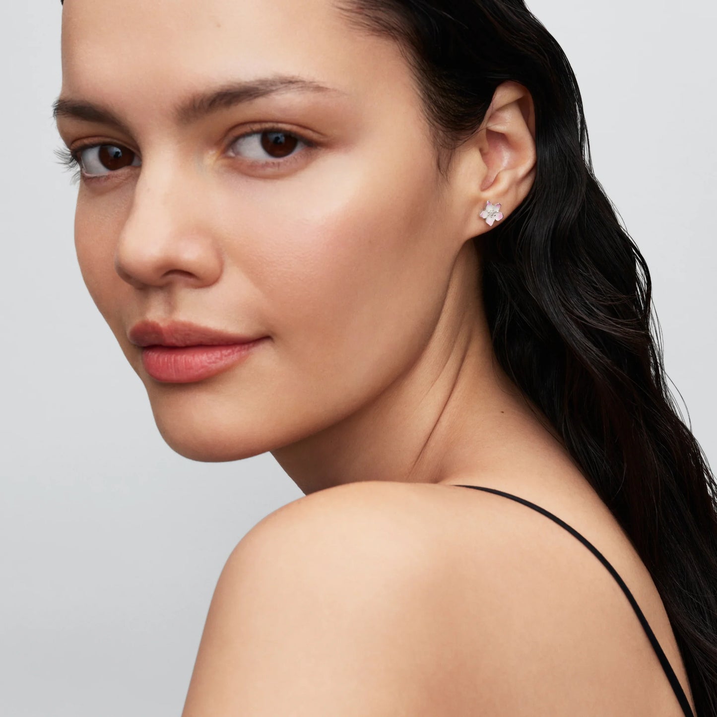 Tagusega kõrvarõngad „Kirsiõis“