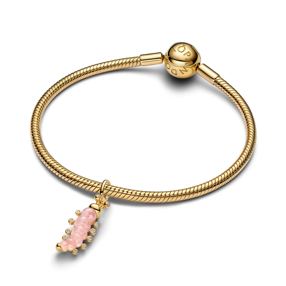 Roosa amulett „Röövik“
