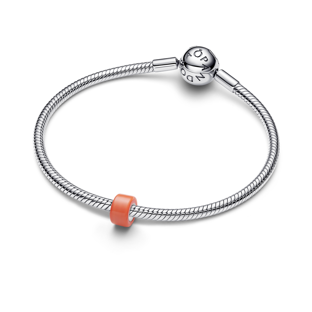 Oranžist Murano klaasist mini-amulett