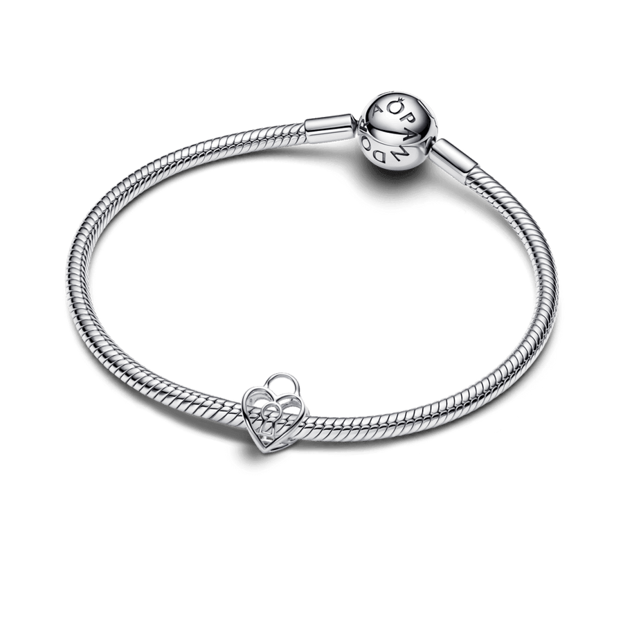 Ažūrinis karoliukas „Širdies formos spynelė“ - Pandora Lietuva