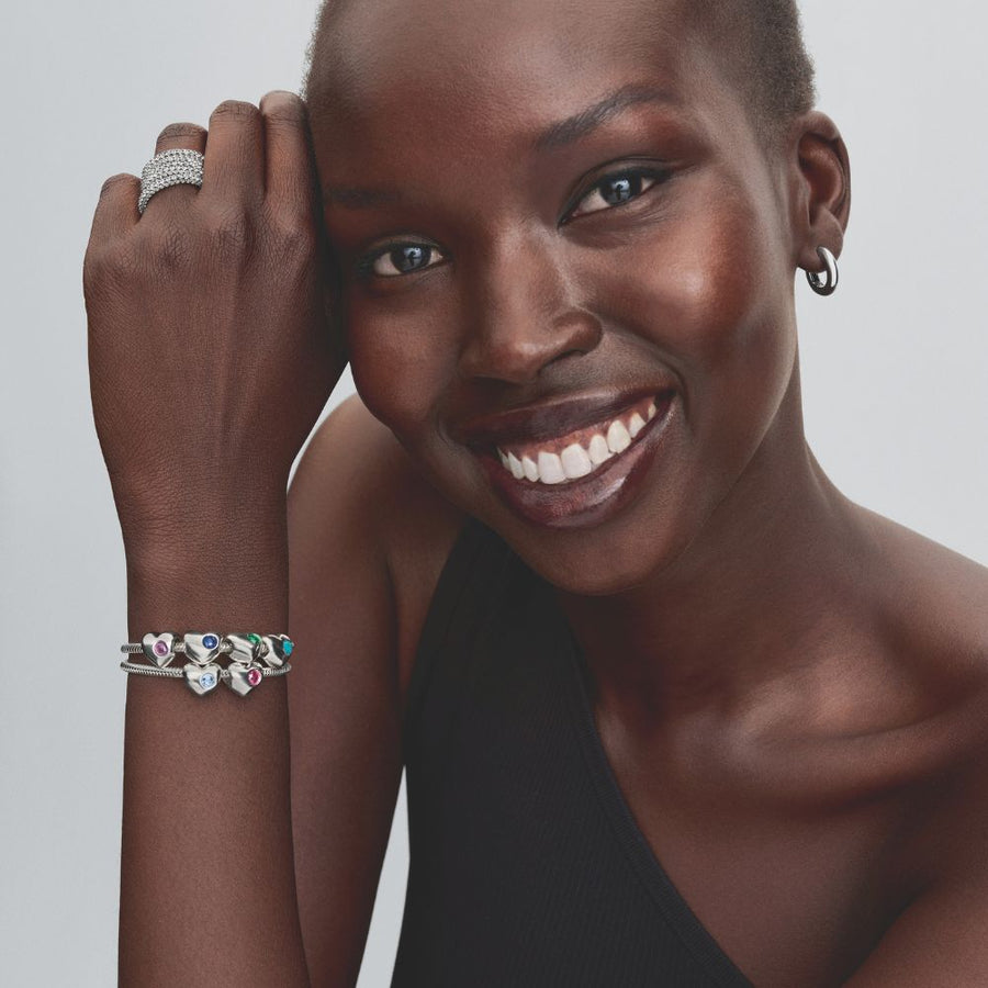 Graveeritav amulett „Sinise kiviga süda“