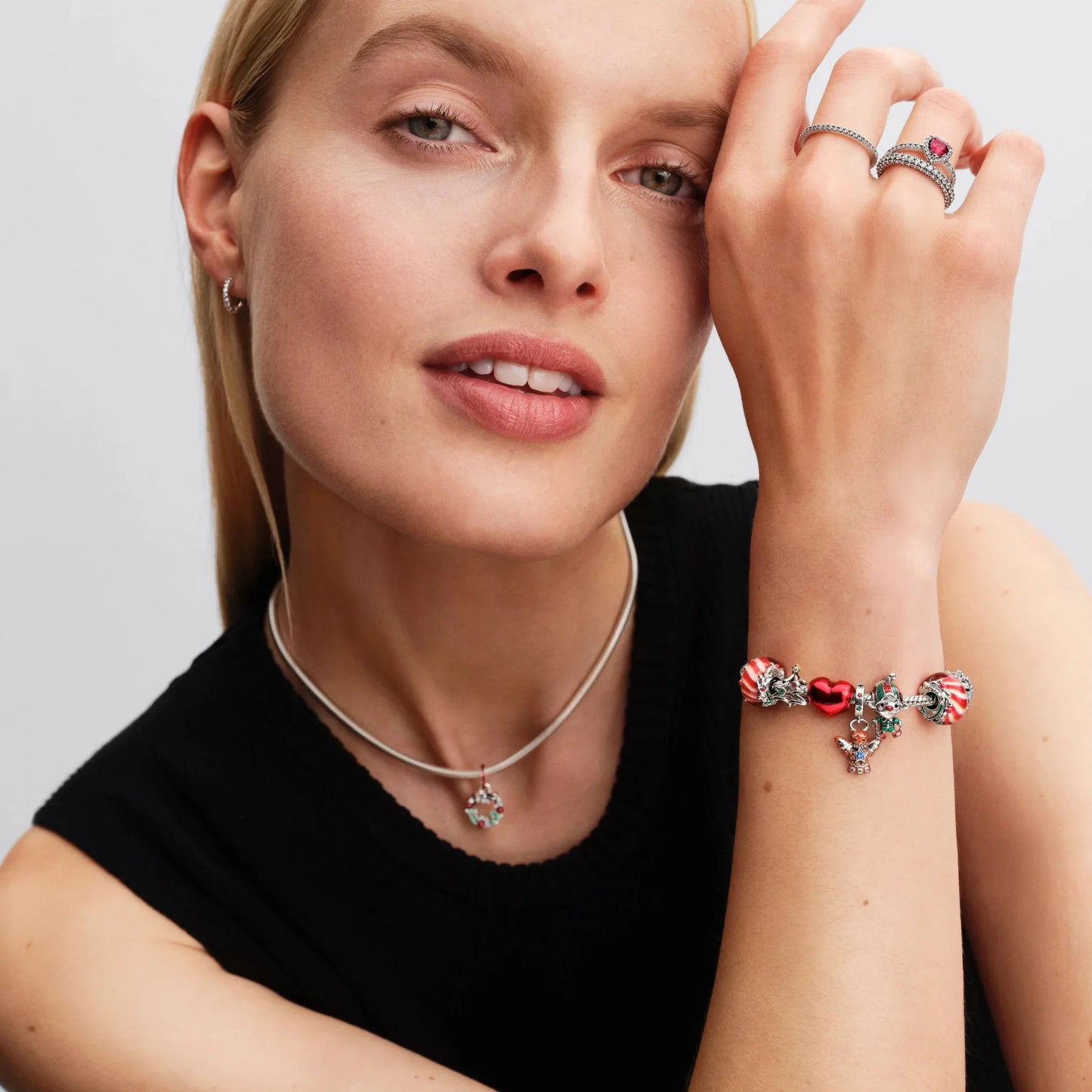 Karoliukas „Kalėdų eglutė“ - Pandora Lietuva