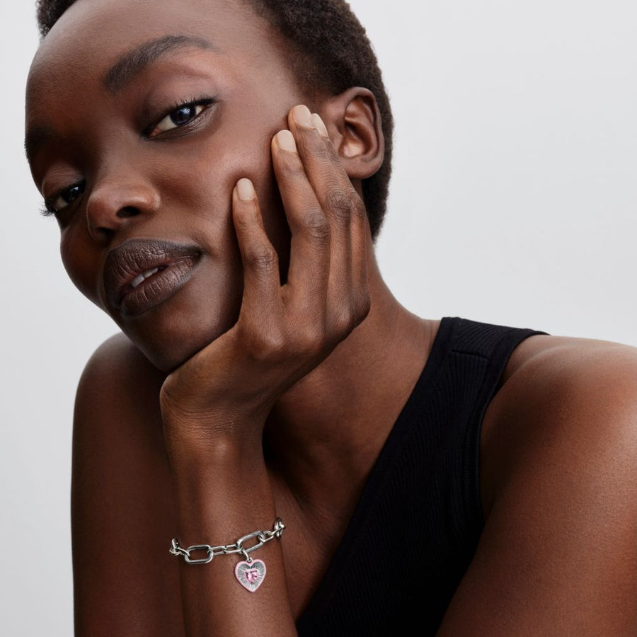 Karoliukas su medalionu „Spinduliuojanti rožinė širdis“ - Pandora Lietuva