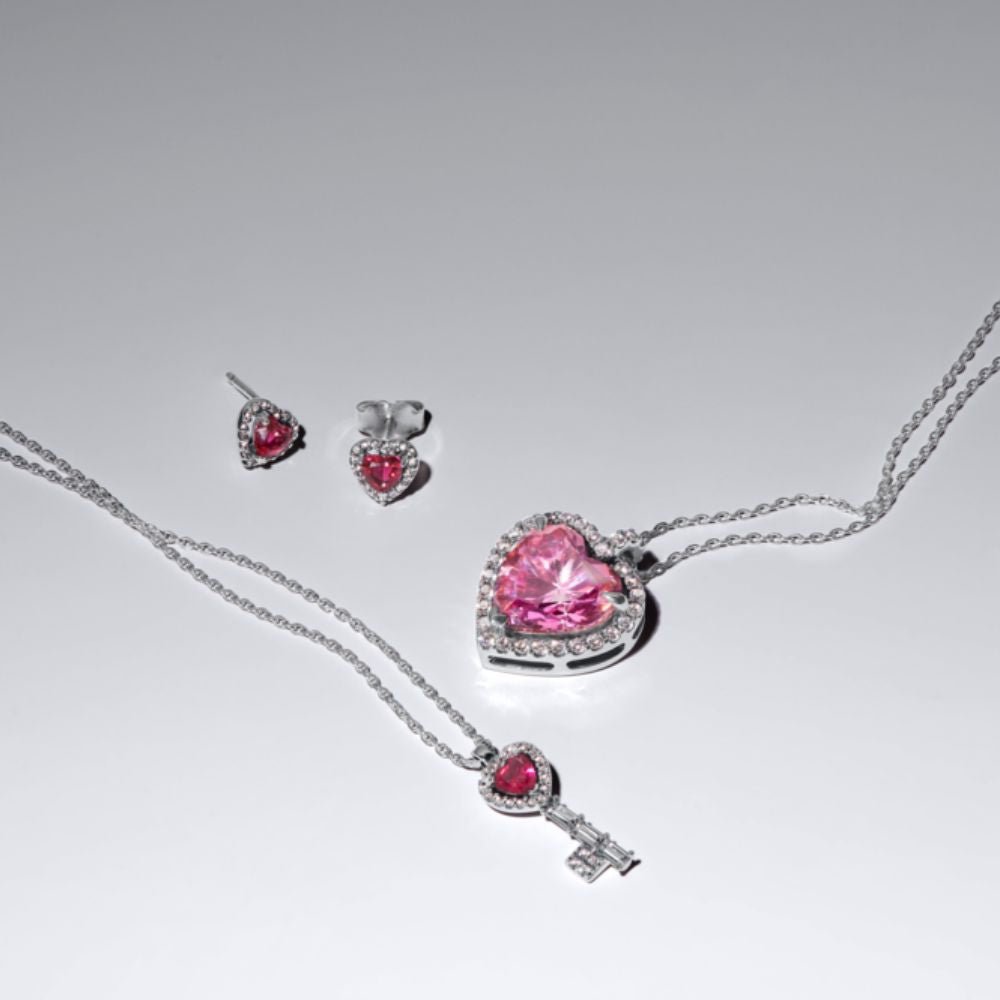 Koljė vėrinys su rožinės širdies formos aureole - Pandora Lietuva