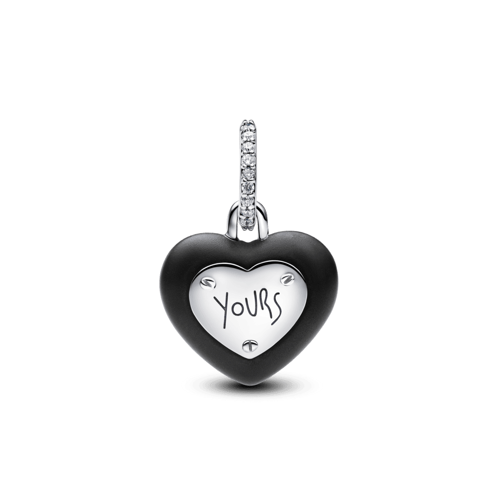 Matinis juodas keramikinis kabantis karoliukas „Širdies formos spynelė“ - Pandora Lietuva