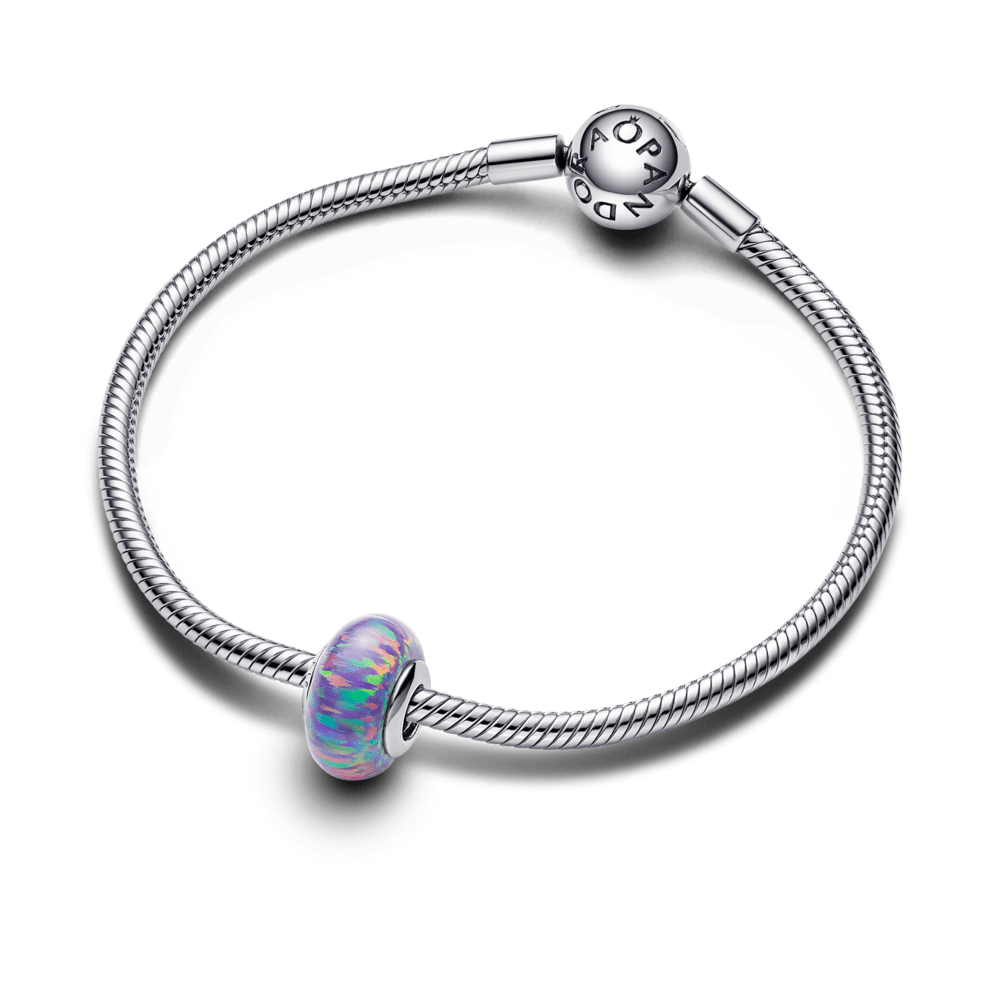 Veiklev lilla amulett