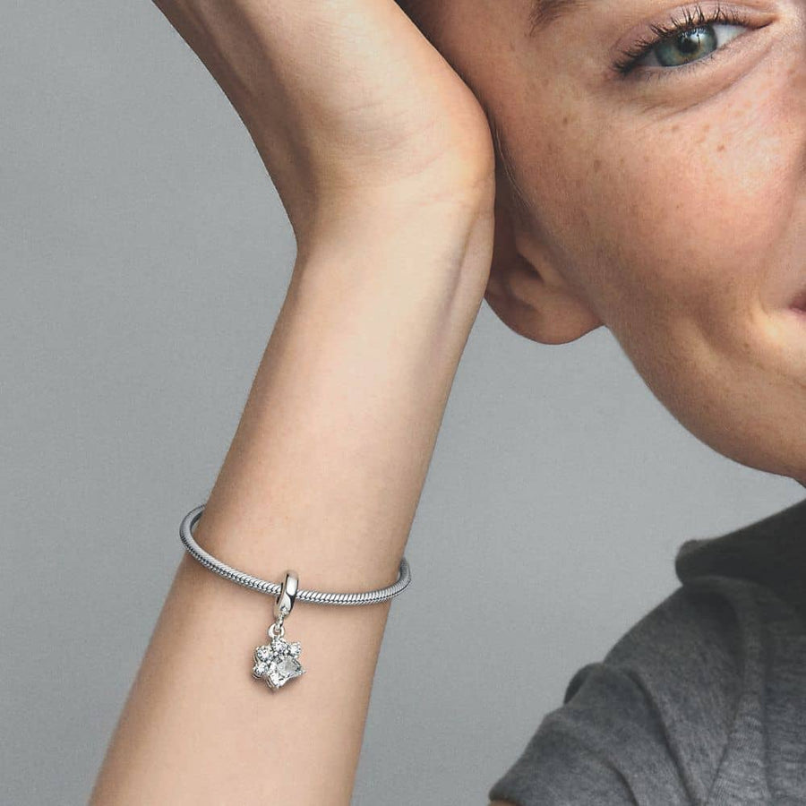 Sparkling Pet Paw Print Dangle Charm pakabukas - Pandora Lietuva