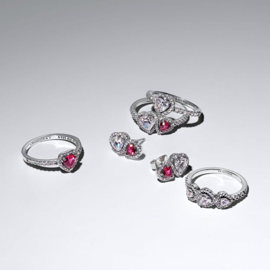 Žiedas su trimis širdies formos aureolėmis - Pandora Lietuva