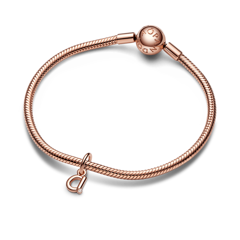 Raidės a pakabinamas abėcėlės amuletas - Pandora Lietuva